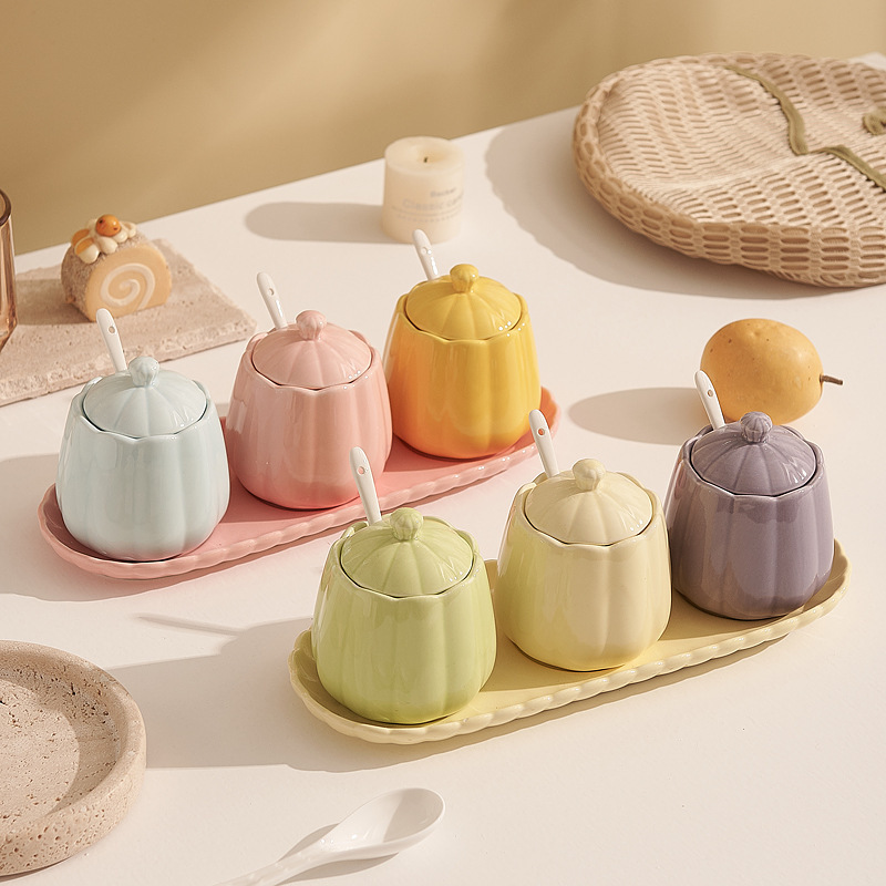 Ceramic seasoning jar set with three-color mix and match