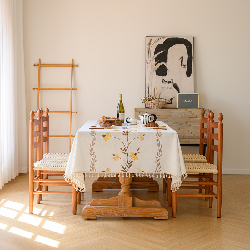 Embroidered checkered flower tassel tablecloth, rectangular coffee table cloth, dining table cloth