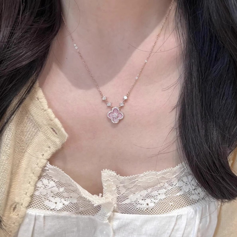 Cherry Blossom Pink Mother-of-Pearl Four-Leaf Clover Necklace