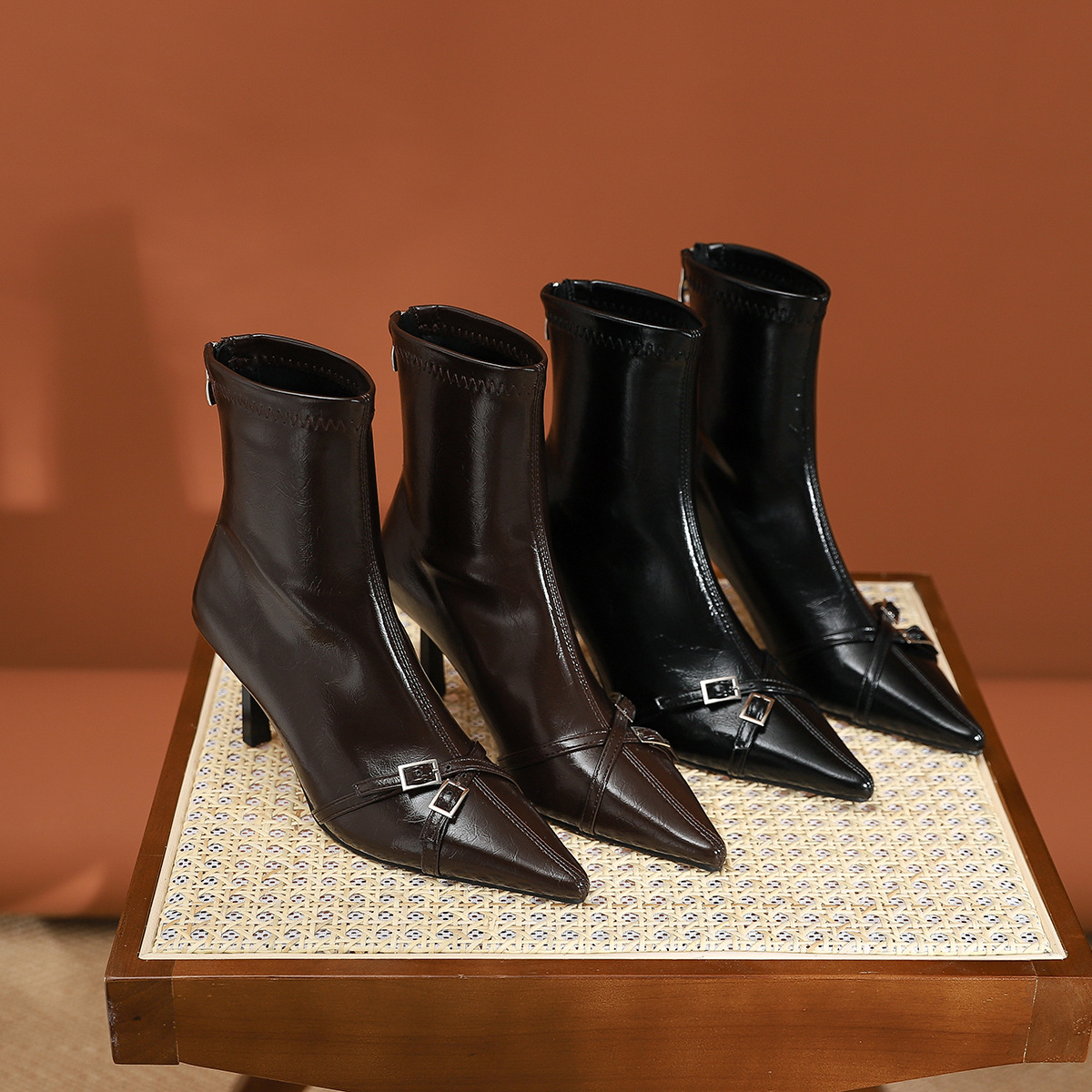 Fashionable pointed-toe patent leather high-heeled ankle boots