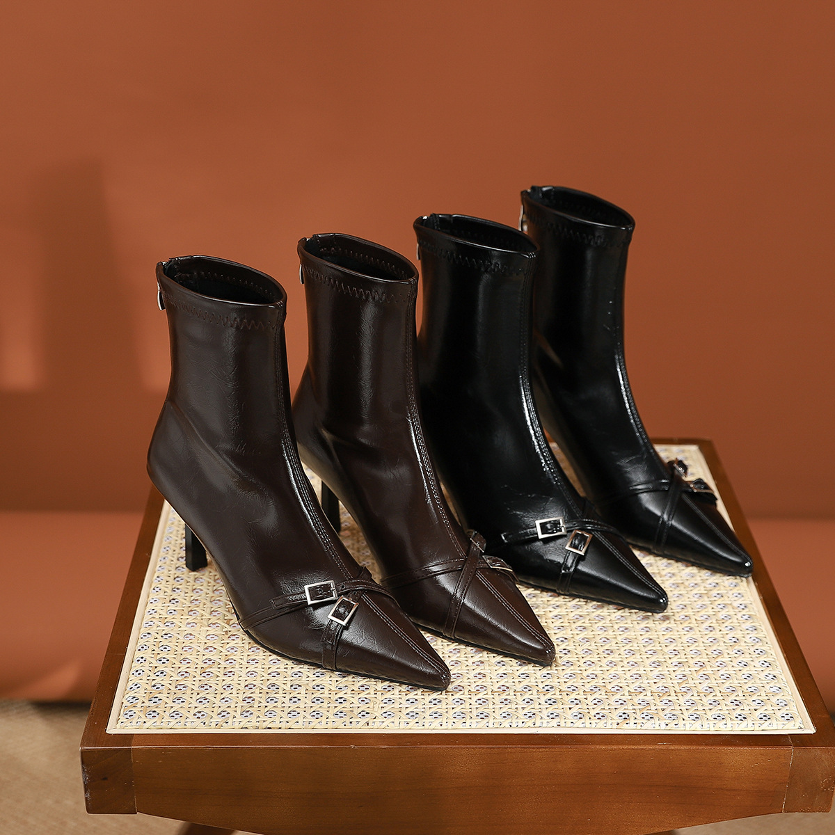 Fashionable pointed-toe patent leather high-heeled ankle boots