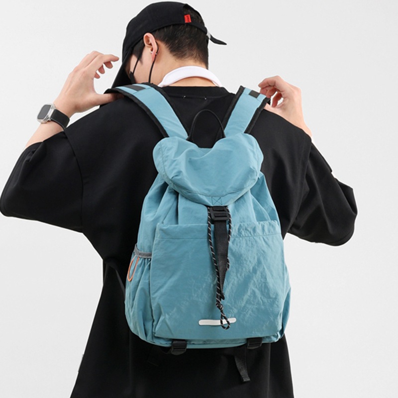 Large-capacity backpack for outdoor sports