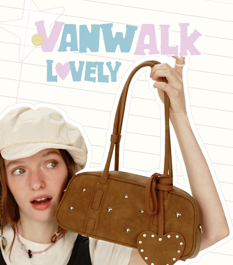 Niche design rivet one-shoulder handbag