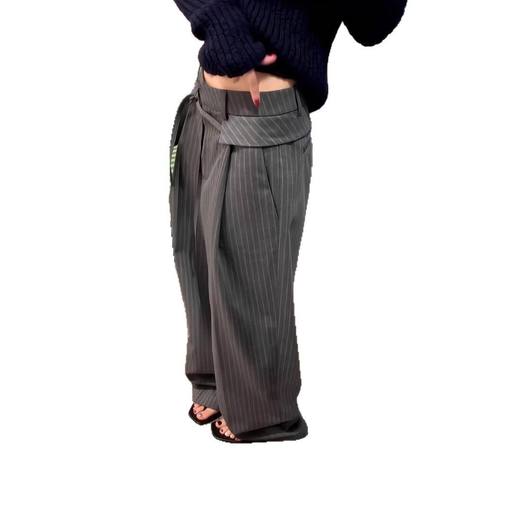 Two-piece set of temperament-designed sweater and suit pants