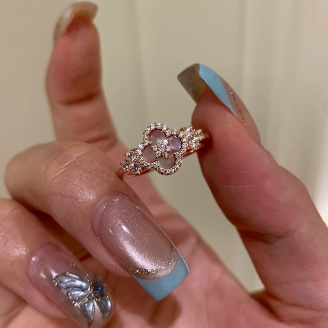 Gentle Pink Mother-of-Pearl Clover Ring