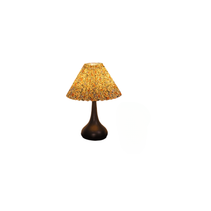 Warm Pleated Table Lamp