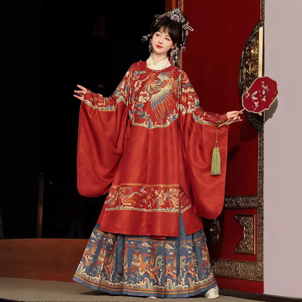 Ming Dynasty Style Long Shirt Round Neck Robe Horse Face Skirt Heavy Craft Print Autumn Winter Set