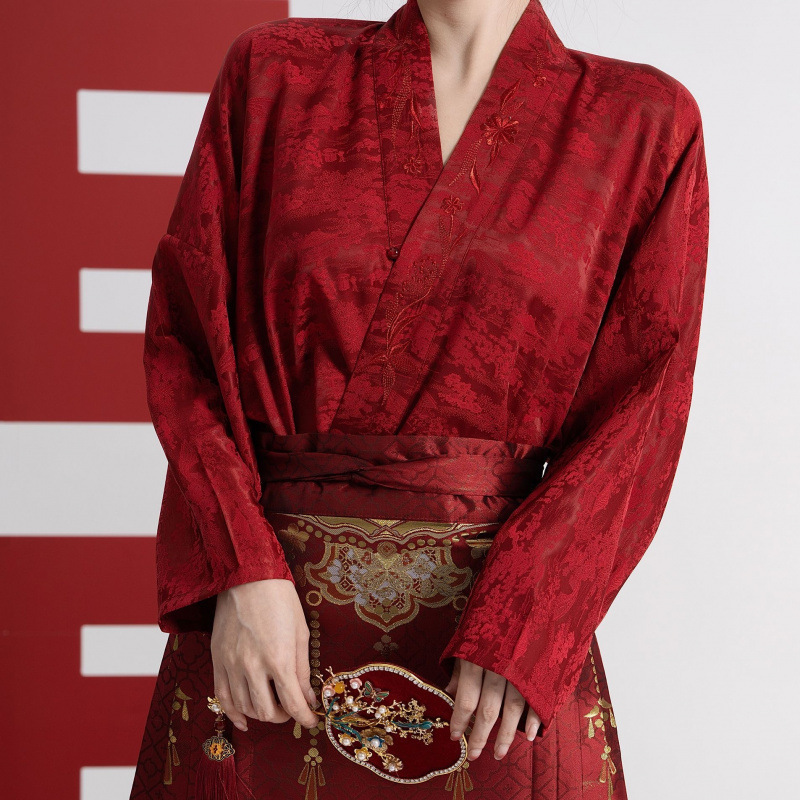 Red Horse Face Skirt Wedding Chinese Style Suit