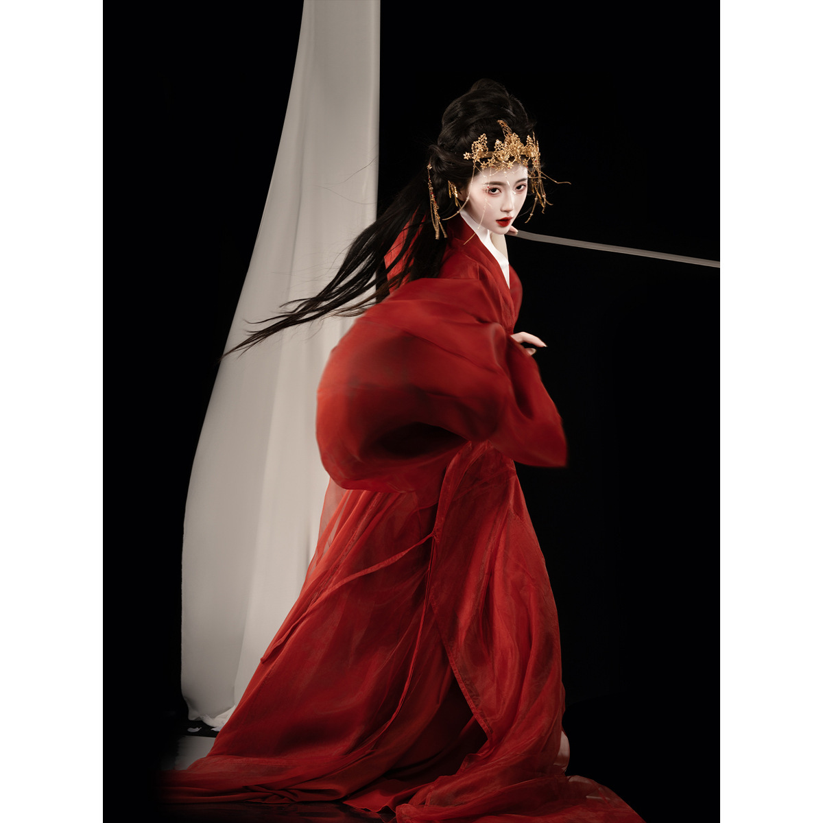 Red Warring States Robe Hanfu for Women