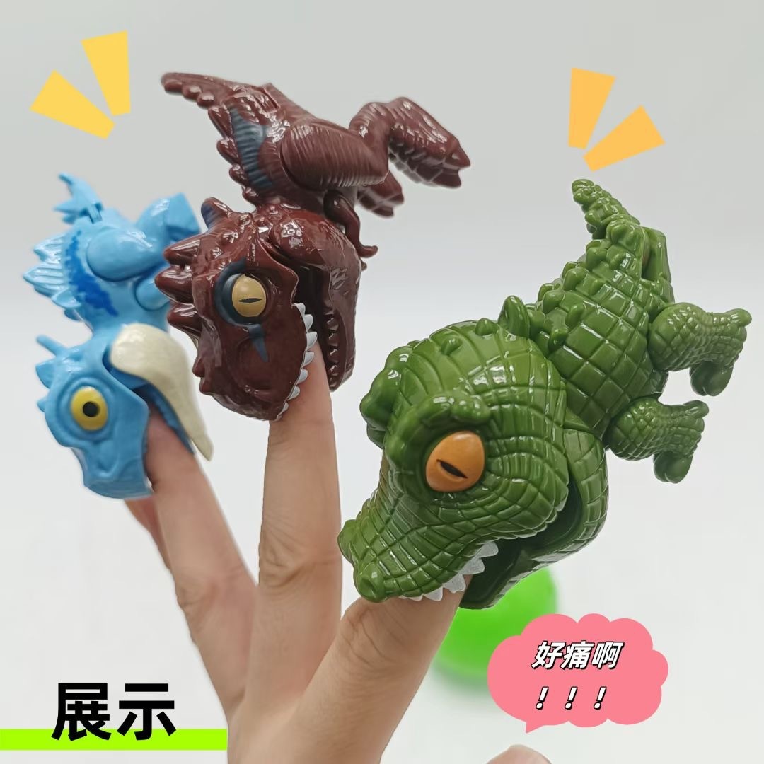 Palm-sized surprise ball gashapon blind box unpacking fun Ultraman Superman disassembly and assembly eggs, multiple mixed styles lottery