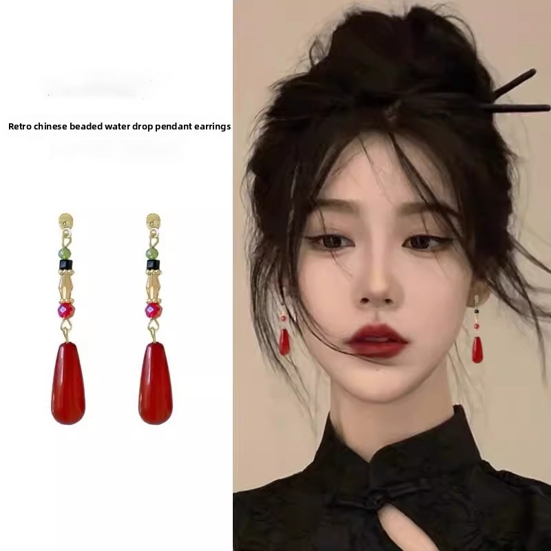 New Chinese Style Red Ear Clips for Women, Ancient Chinese Style Earrings, Non-Pierced Earrings, Accessories to Match with Mamian Skirt