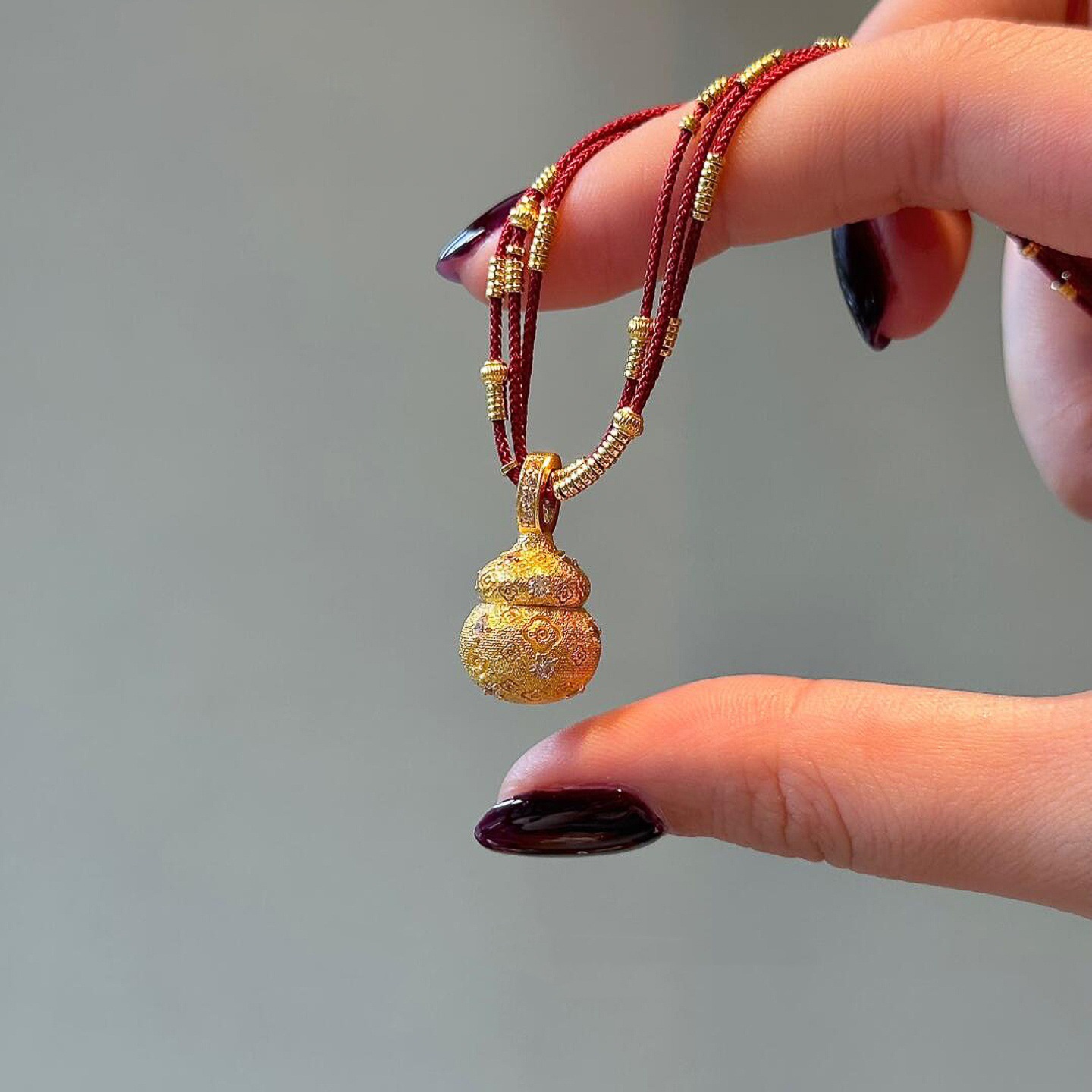 [Buy one, get three]New Chinese Style Gourd Pendant Necklace for Women Red