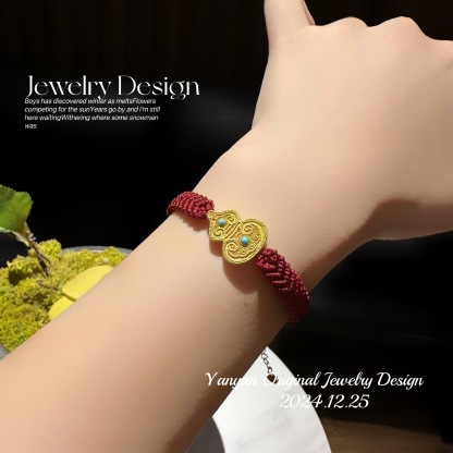 Hand-woven Red String Fortune and Prosperity Double Happiness Gourd Bracelet