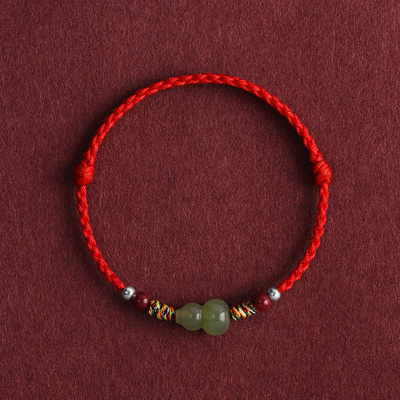 Natural Hetian jade gourd with red string for the zodiac year of one's birth