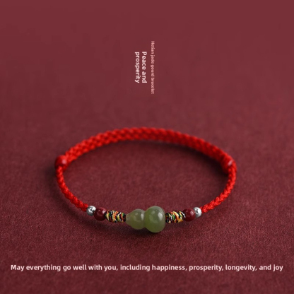 Natural Hetian jade gourd with red string for the zodiac year of one's birth