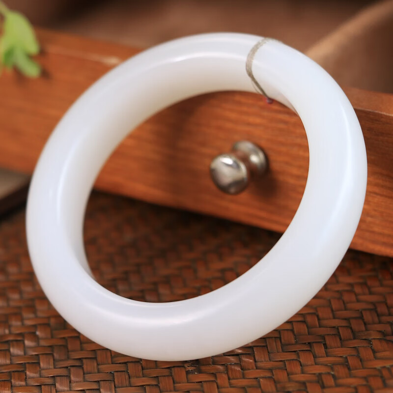 Natural Xinjiang Hetian Jade - Suet White Jade Bracelet