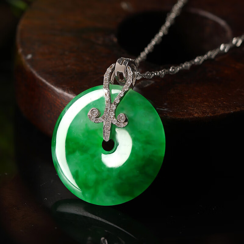 Full Green Ice Type Jadeite Safety Buckle Pendant Inlaid with 18K Gold Jade Pendant