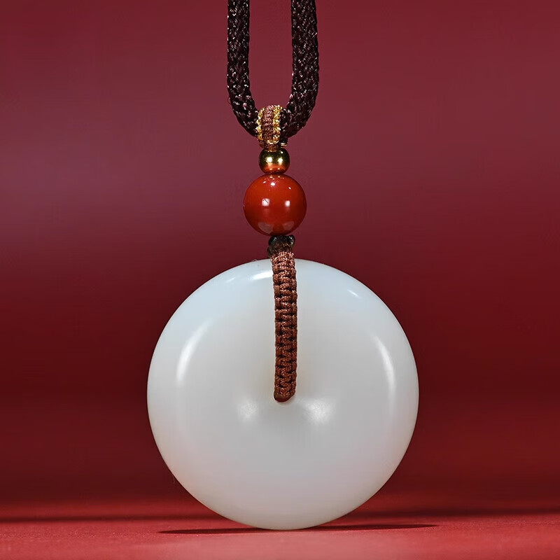 Suet jade peace buckle, Xinjiang Hetian white jade seed material, 35mm pendant
