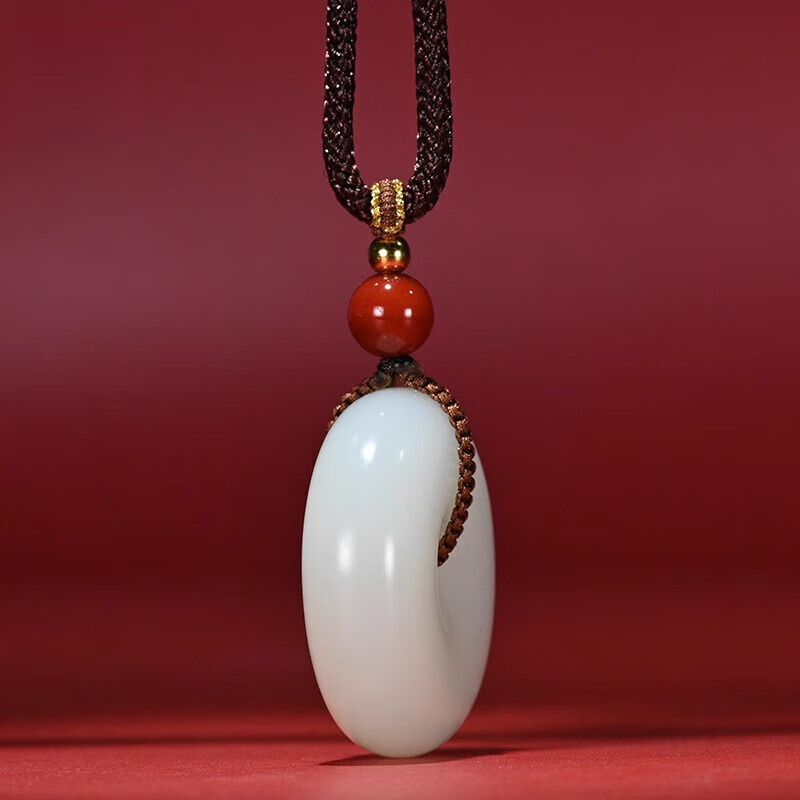 Suet jade peace buckle, Xinjiang Hetian white jade seed material, 35mm pendant