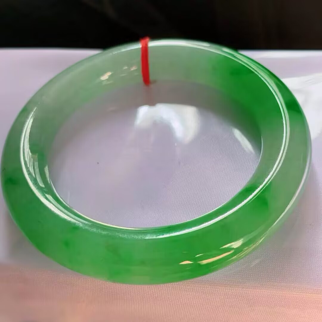 Jadeite Emerald, Old Mine High Ice Species with Flower Drifting Formal Bracelet