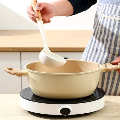 Soup Pot with Lid Non Stick Pot with Stay-cool Handle