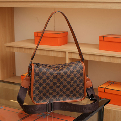 New stylish crossbody bag