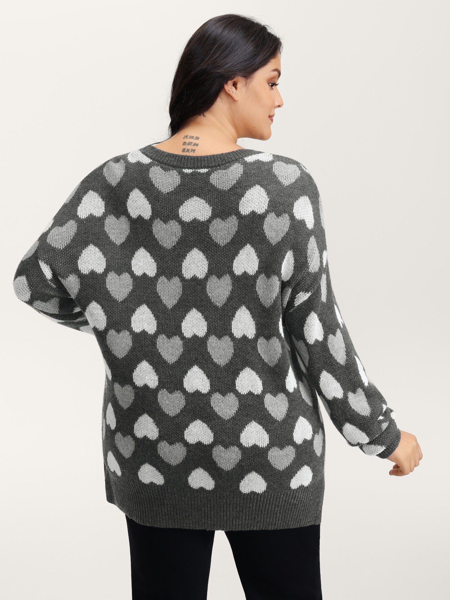 Monochrome Hearts Slit Round Neck Pullover