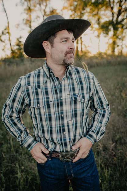 Wrangler Men's Plaid Performance Pearl Snap 