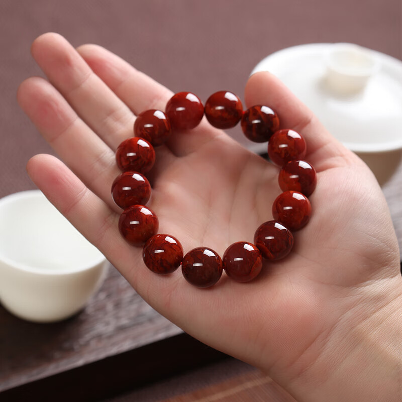 Collect the original ore, no glue cracks, Nanhong flame pattern 16MM bracelet
