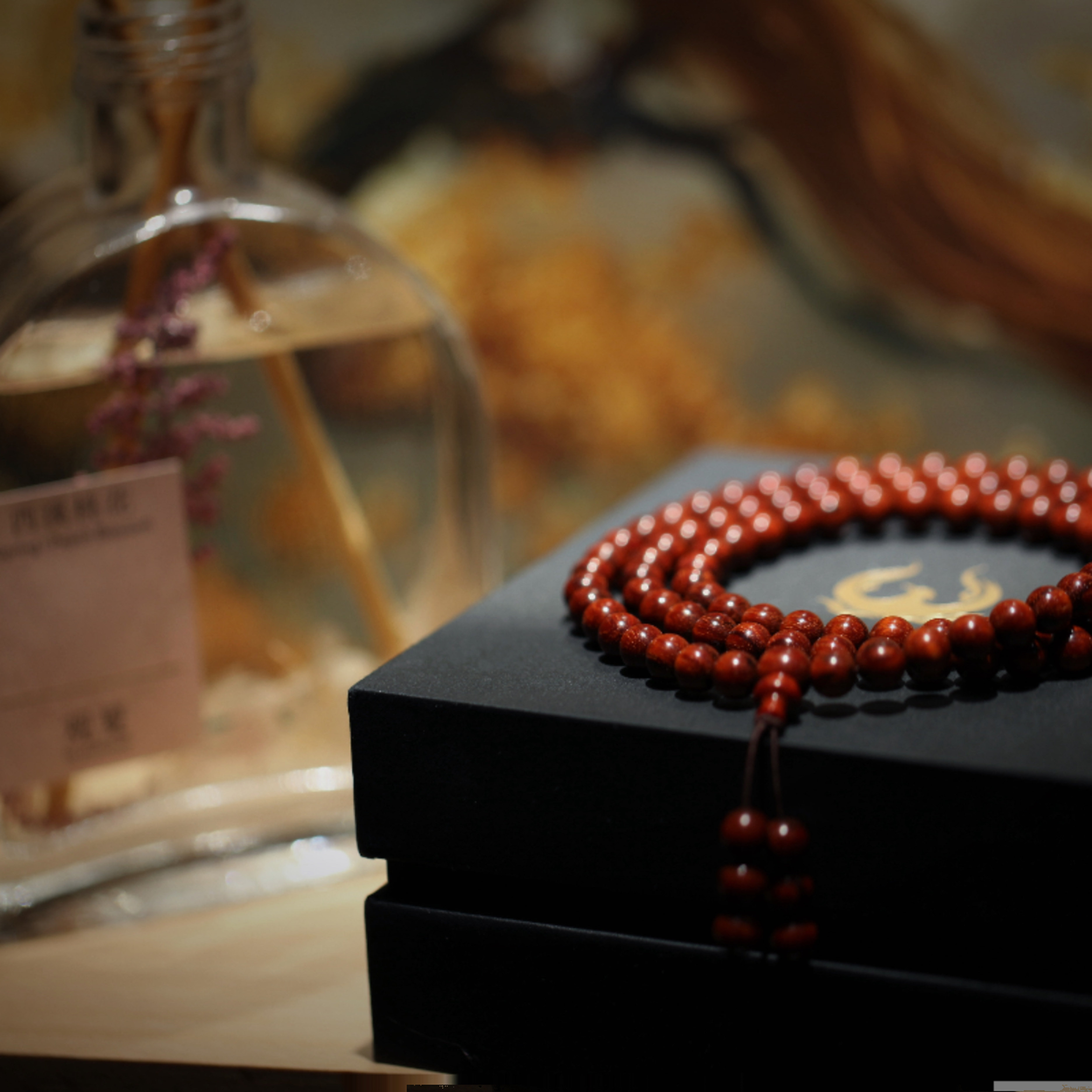 "Small-leaf Red Sandalwood Fine Gold Star Old Material" 0.7*108 bead bracelet