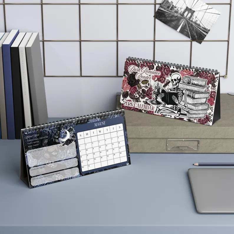 🖤📅Dark Romance 2026 Bookish Desktop Calendar