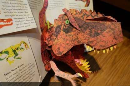 ⏰Free shipping-🦖3D Encyclopedia Prehistorica Dinosaurs📙HARDCOVER