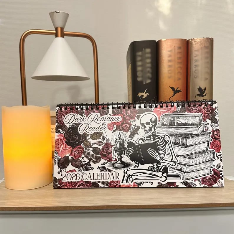 🖤📅Dark Romance 2026 Bookish Desktop Calendar