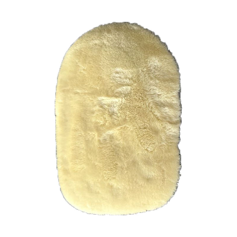 Car cleaning and waxing gloves, car washing imitation wool plush gloves, car cleaning tools