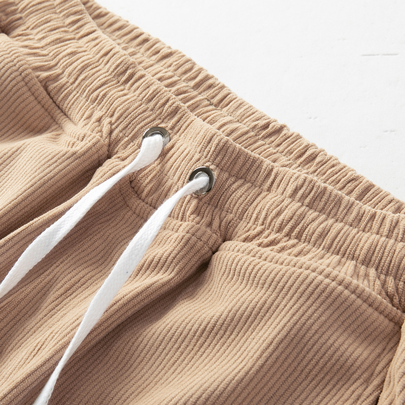 Men's Casual Corduroy Cargo Shorts With Contrast Patches-Unitsen