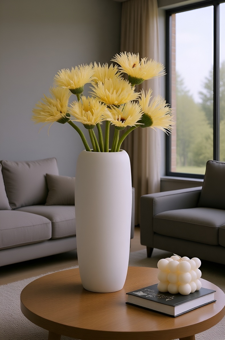 Accesoriu modern pentru living – vază albă