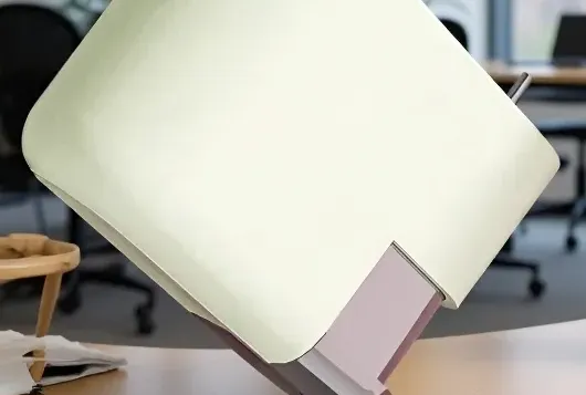 Step-by-step demonstration of using sheet fastening tool