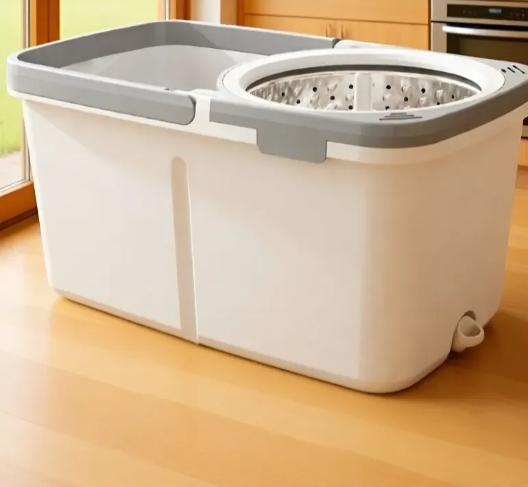 Efficient dirt removal with rotating mop