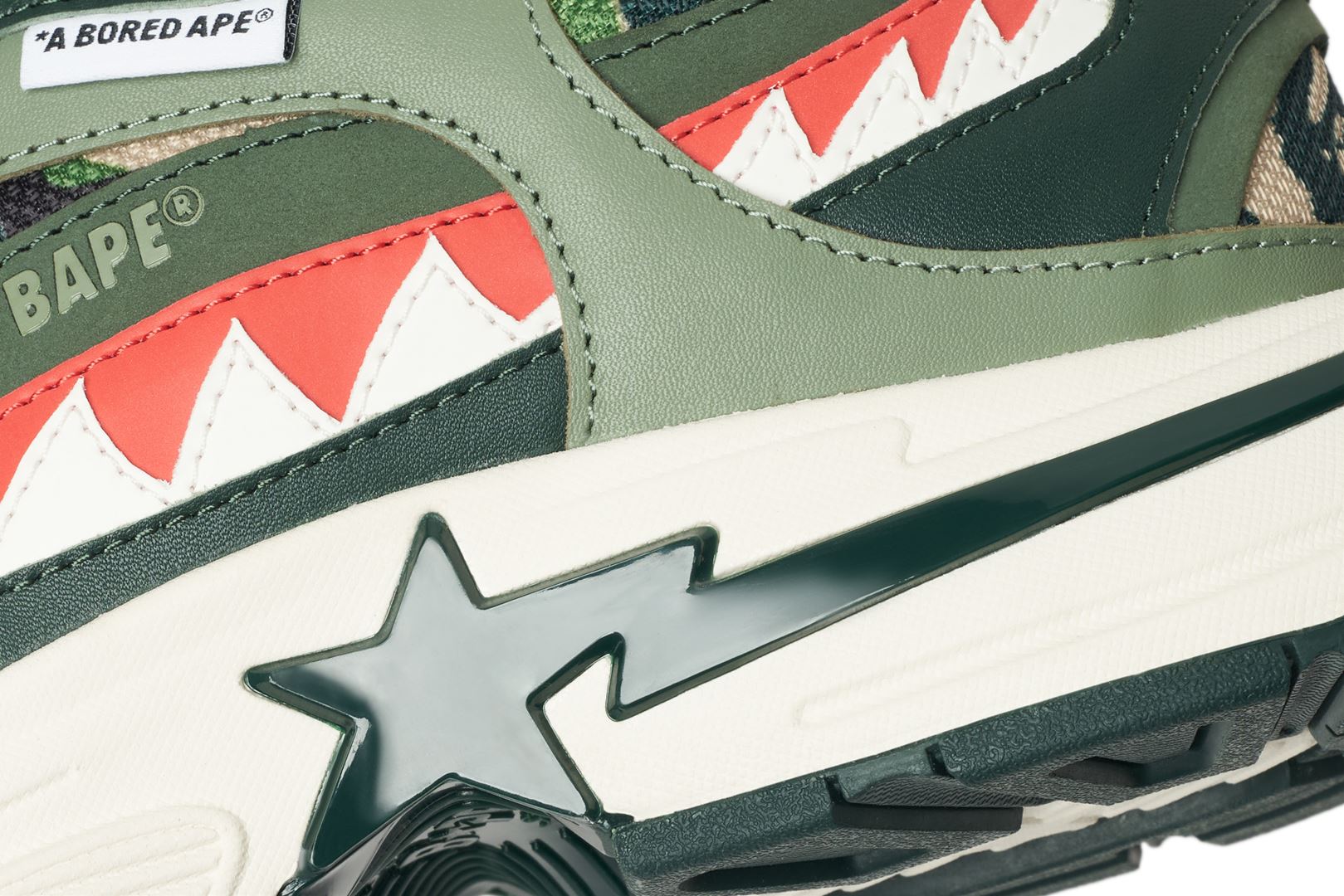 CO-BRANDING SHARK STA