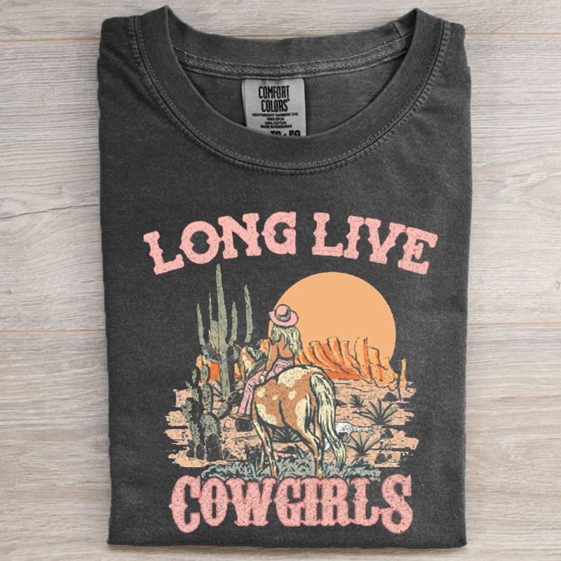 Retro Comfort Long Live Cowgirls T-Shirt