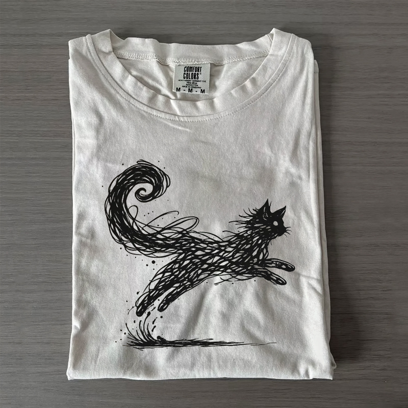Abstract Cat Line Art T-shirt