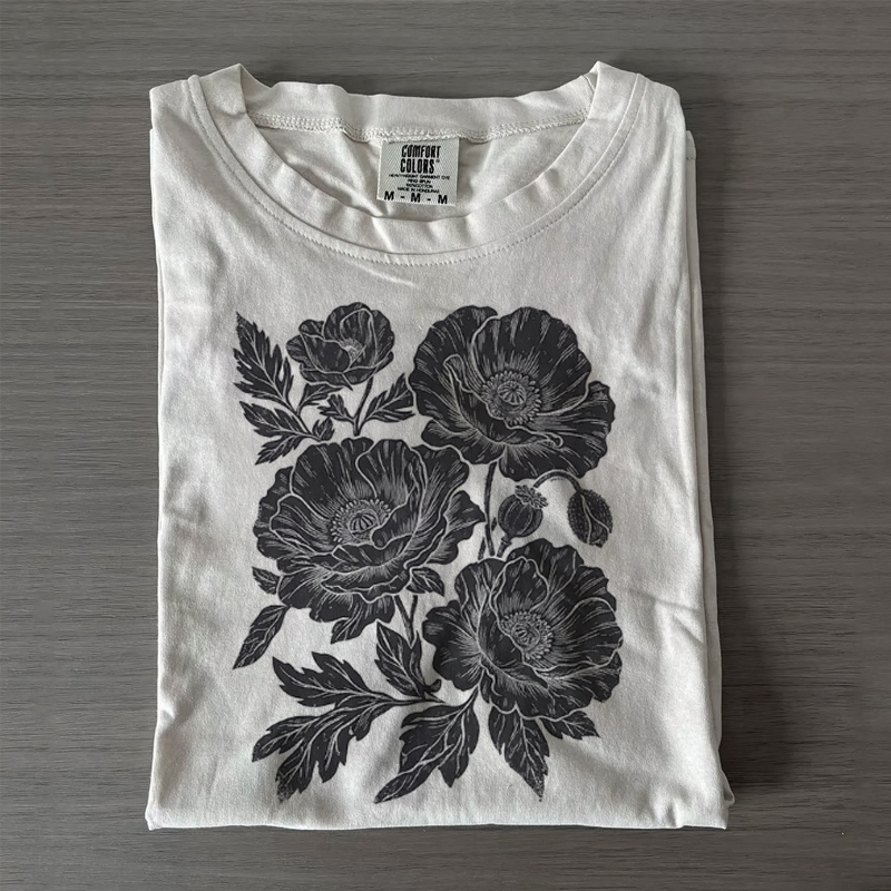 Poppy Vintage 90s Graphic T-shirt
