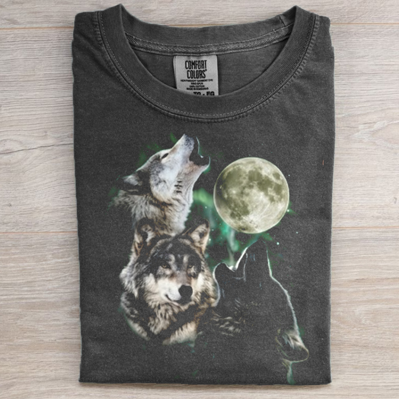Howling Wolves Vintage 90s Graphic T-shirt
