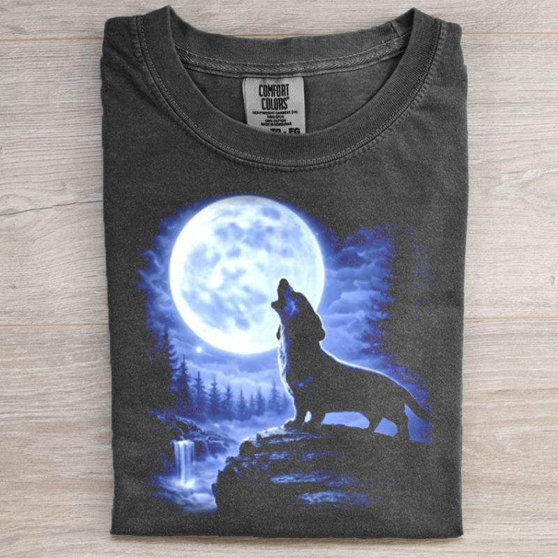 Dachshund Howling Moon T-shirt