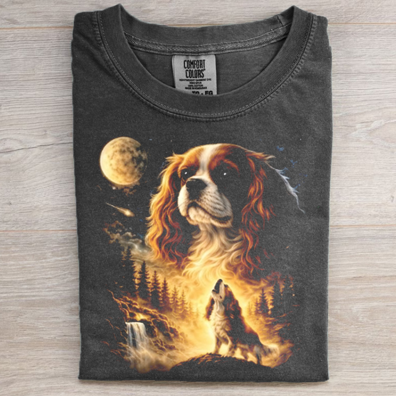 Cavalier Howling to The Moon Vintage T-shirt