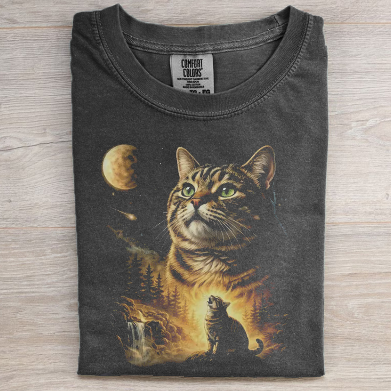 Vintage Cat Moon T-shirt