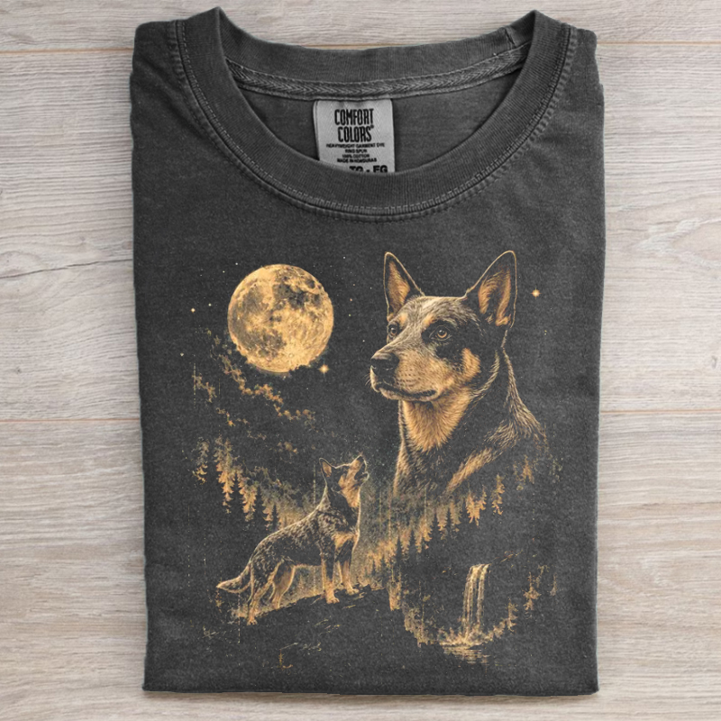 Australian Cattle Dog Howling Moon Graphic T-shirt