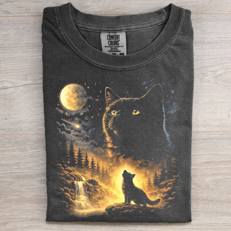 Black Cat Howling to the Moon T-shirt