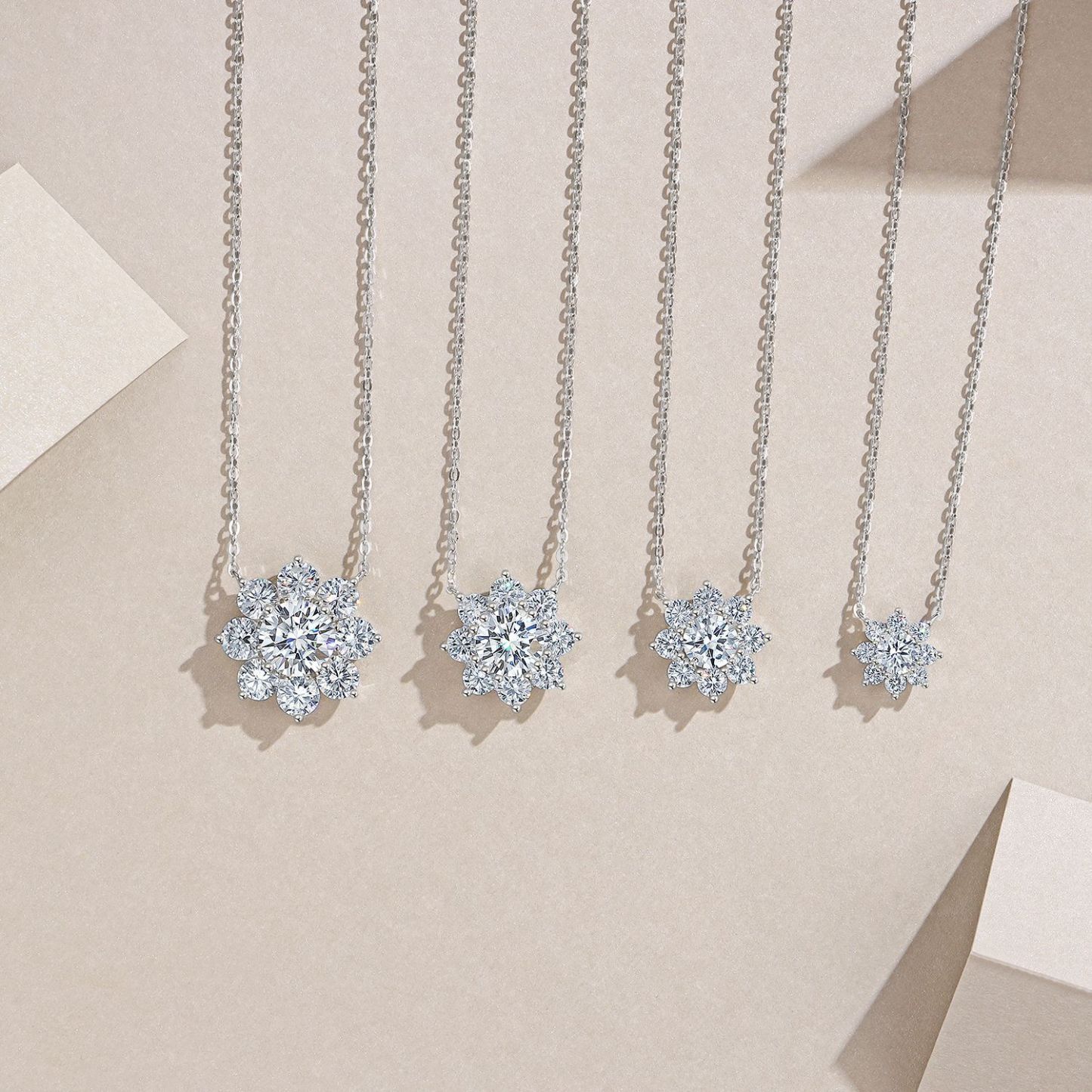 Z001-SN15626W01-World's Adoration-45cm