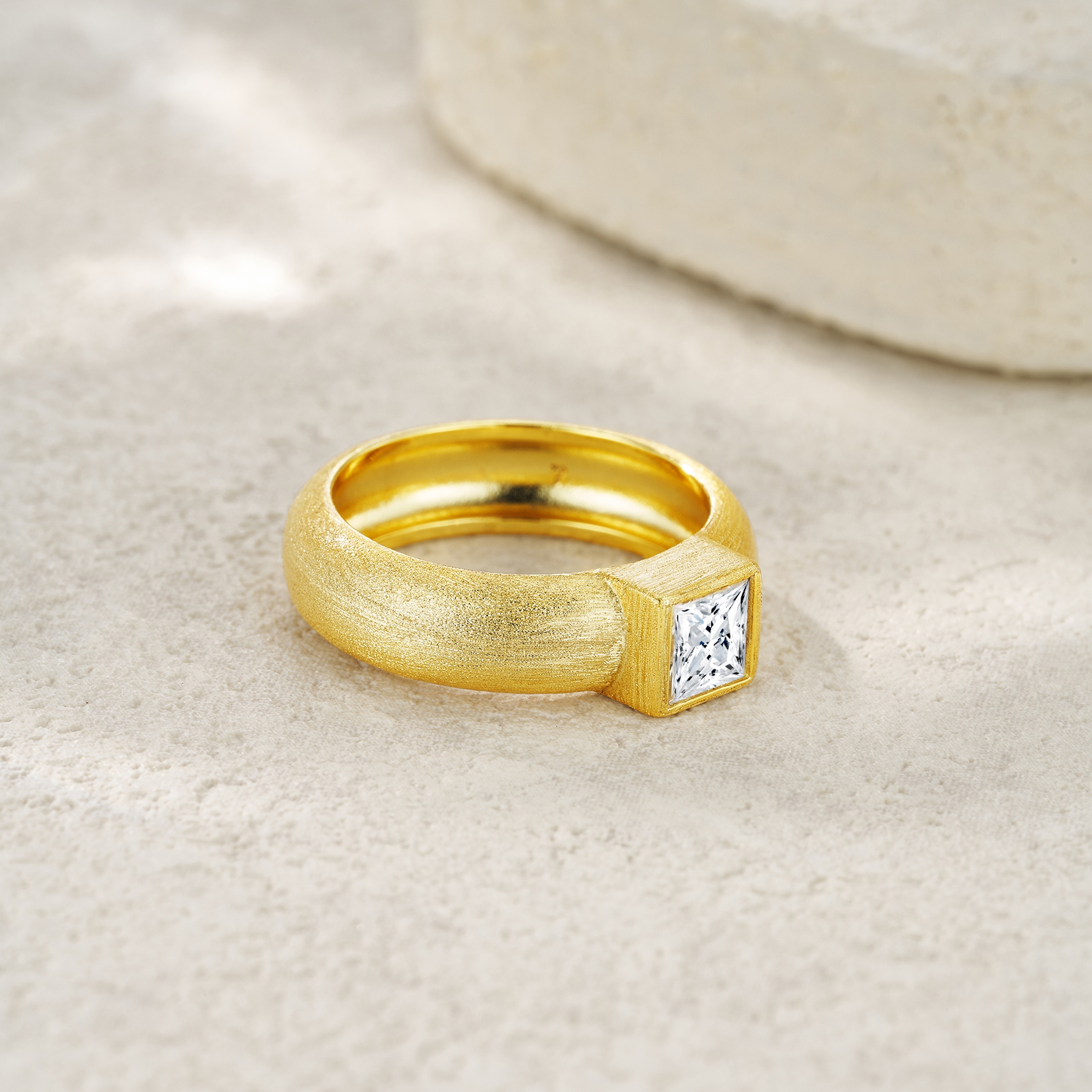 Z001-SR14697Y01-Inscribed Love-Women's